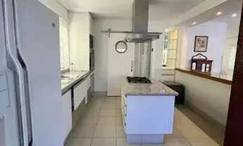 Imagem 6: Imóvel para aluguel possui 360 metros quadrados com 3 quartos