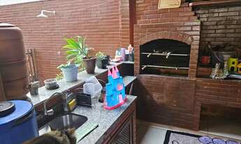 Imagem 5: Maravilhosa Casa de Condomínio a venda em Nova Iguaçu, com 303 metros quadrados, 3 Suítes