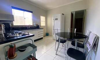 Imagem 7: Casa com edícula e energia fotovoltaica - Vivendas do parque