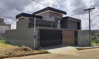 Imagem 2: Vende-se, casa de alto padrão, Jamil Miguel 2 Etapa