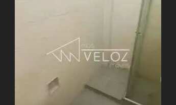 Imagem: Apartamento - / Residencial / Glória