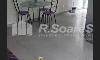 Imagem 4: Casa com 3 quartos sendo 1 suíte na Avenida Carlos Pontes- Jardim Sulacap