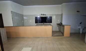 Imagem 5: Alugo Excelente Apartamento com dois quartos em Trindade / SG