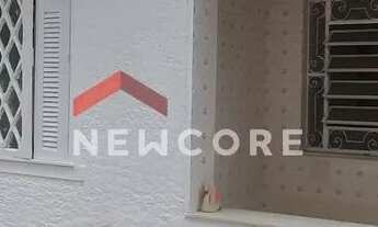 Imagem: Casa de Vila em Travessa Maurício de Lacerda