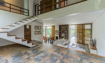 Imagem 2: Casa no Condominio Village Wolf, 04 Suítes, 06 Vagas, Piscina, São João, Curitiba