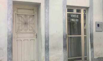 Imagem: CASA COM O TERRENO MEDINDO 52 METROS DE