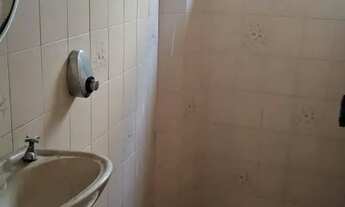 Imagem 4: Imóvel para aluguel possui 220 metros quadrados com 4 quartos em Centro - Macaé - RJ