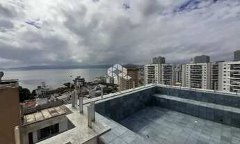 Imagem 3: Apartamento com 2 quartos/dormitórios no bairro Barreiros, em São José - SC