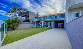 Imagem 3: Residência Com Vista Incrível Para o Mar Com Aconchego De Casa De Praia