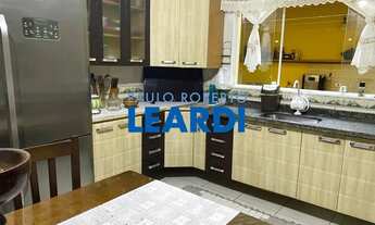 Imagem: CASA ASSOBRADADA - JARDIM PORTUGAL - SP