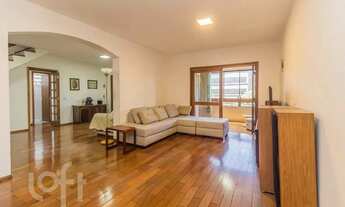 Imagem 2: Imóvel para venda tem 328 metros quadrados com 5 quartos em Jardim Itu - Porto Alegre - RS