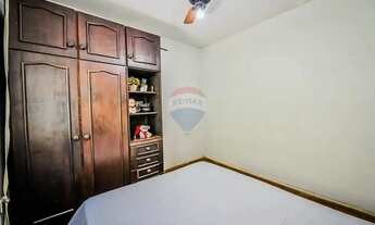 Imagem 5: Conforto e Natureza Juntos: Casa Acolhedora com Árvores Frutíferas