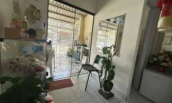 Imagem 5: QNQ 4 - CASA 4 QUARTOS SENDO 1 SUÍTE