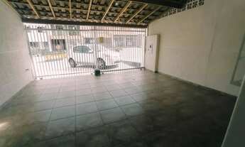 Imagem 4: SOBRADO NO XAXIM FRENTE PRA RUA