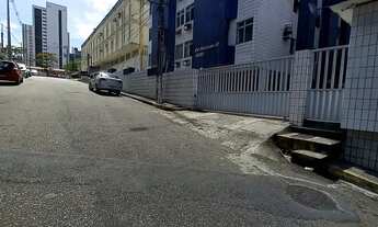 Imagem 2: Apartamento com 2 quartos em Barro Vermelho - Natal - RN