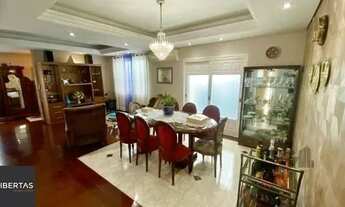 Imagem 7: Casa em Porto Alegre, no bairro Vila Assunção, com 3 dormitório(s), e 3 banheiro