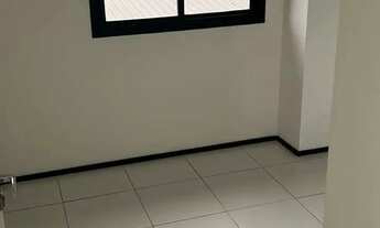 Imagem 3: Imóvel para venda possui 77 metros quadrados com 3 quartos em Renascença - São Luís - MA