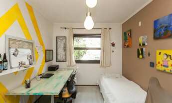 Imagem 3: Sobrado para venda em Vila Irmãos Arnoni com 4 quartos, sendo 2 suítes , 205m²