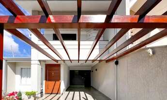 Imagem 3: Sobrado com 232.5 m² e 3 Suítes à Venda no Jardim Iguaçu - Maringá