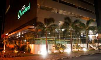 Imagem 2: Sala comercial no Eco Medical Center no Miramar com 50m2