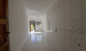 Imagem 7: Casa para venda com 54 metros quadrados com 3 quartos em Das Graças - Colombo - PR