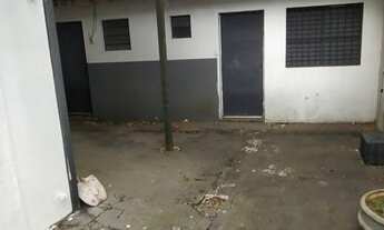 Imagem 5: Galpão EXCELENTE para aluguel ou venda possui 500 metros quadrados comercial