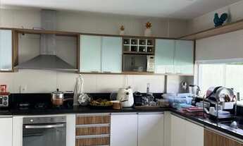 Imagem 4: Espaçosa Casa á venda 4/4 suítes com Piscina privativa e área gourmet