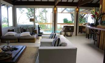 Imagem 3: Casa charmosa em condomínio, em meio a natureza com 4 suítes à venda a apenas 100mts da pr