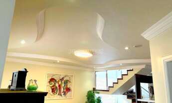 Imagem 4: Casa de condomínio a venda tem 295 metros quadrados com 3 quartos Granja viana