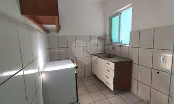 Imagem 7: Casa de fundo !! 1 dormitório, sala , cozinha e banheiro