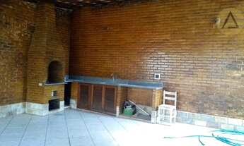 Imagem 3: Excelente casa com 06 quartos no Cavaleiros