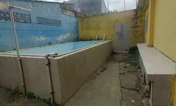 Imagem 4: Alugo casa em Araruama com 120m², com 4 quartos, 1 sendo suíte, varanda ampla, piscina e g