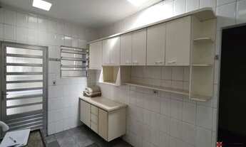 Imagem: SOBRADO COM 02 DORMITÓRIOS, SALA DE ESTAR