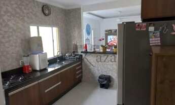 Imagem 4: Jacarei - Casa Padrão - Jardim Emilia