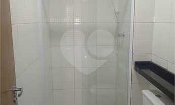 Imagem 3: Apartamento 1 dormitório, 1 vaga, área de lazer com piscina, em Guarulhos