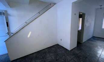 Imagem 4: Casa com 2 dormitórios para alugar, 450 m² por R$ 1.100,00/mês - Centro - Fortaleza/CE