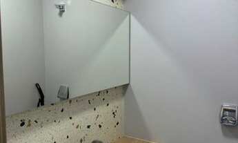 Imagem 7: Excelente sala na Esteves Junior, andar alto, ampla vista panorâmica, desocupada, totalme