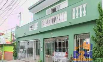 Imagem: Sobrado de 3 quartos para alugar no bairro