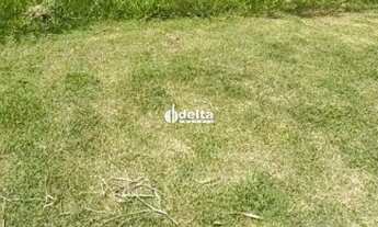 Imagem 3: Terreno em condomínio disponível para venda no bairro Granja Marileusa em Uberlândia - MG