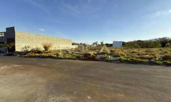 Imagem: Venda de Terreno / Padrão na cidade de