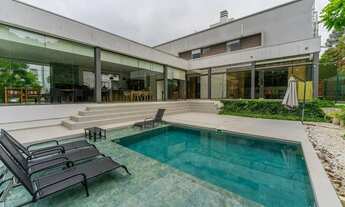 Imagem: Casa no Condominio Village Wolf, 04 Suítes