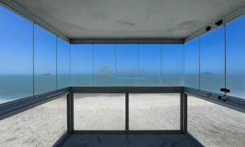 Imagem 7: Apartamento frente mar reformado com varanda e vista mar na Praia das Pitangueiras, Guaruj