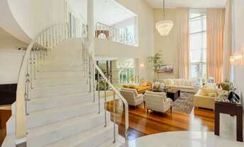 Imagem 2: Jardim Social, Mansão com Elevador, 1.260m², mobiliada, 4 Suítes, 10 Vagas, à venda, Curit