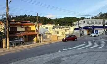 Imagem 2: IMÓVEL EXCLUSIVO À VENDA - ALTO POTENCIAL CONSTRUTIVO