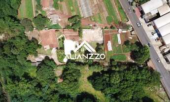 Imagem: Área Murada Localizada no bairro Jardim