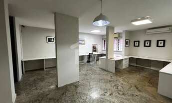 Imagem 5: Excelente Ponto Comercial para Locação em Belém-PA, Bairro Batista Campos 2 banheiros, 3 v