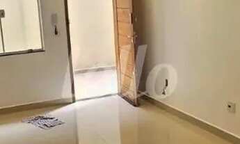 Imagem 2: Casa 2 quartos à venda no(a) Vila Isolina Mazzei