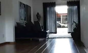 Imagem 2: Casa em Rua Castelo Guimarães - Castelo - Belo Horizonte/MG