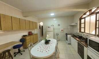 Imagem 2: Casa Térrea com 171m², cômodos grandes e edícula na Vila Formosa