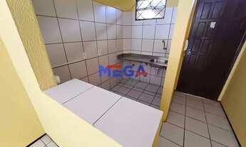 Imagem 5: Apartamento com 2 quartos no bairro Vila União em Fortaleza, CE